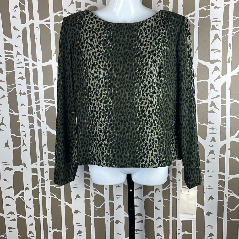 Positive Attitude NEW Olive Green Leopard Print Button Back Top sz 14